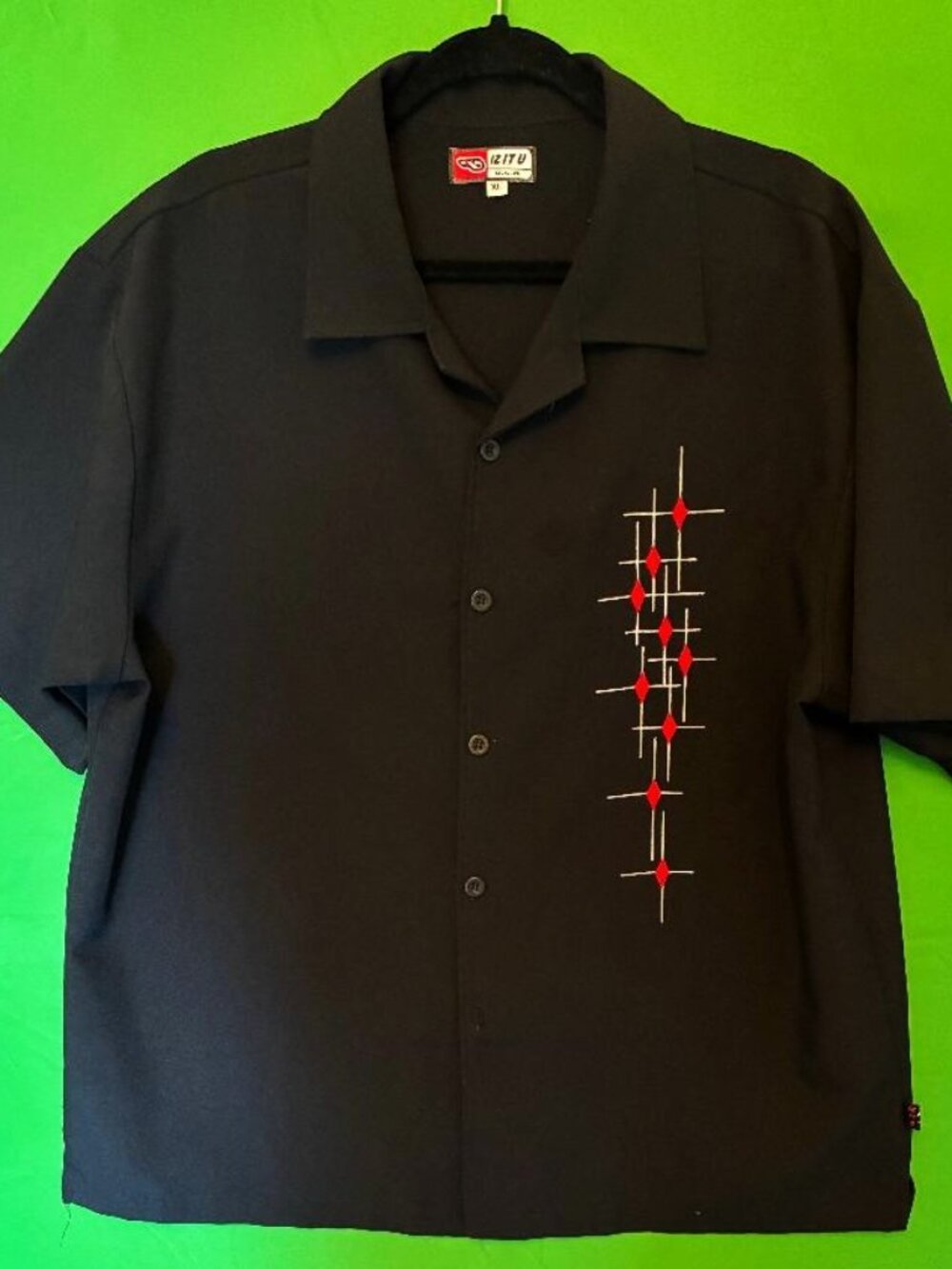 Vintage IZ IT U Embroidered Bowling Shirt Men's XL Gray Made In USA Rockabilly